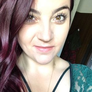 Meet your Posher, Melanie